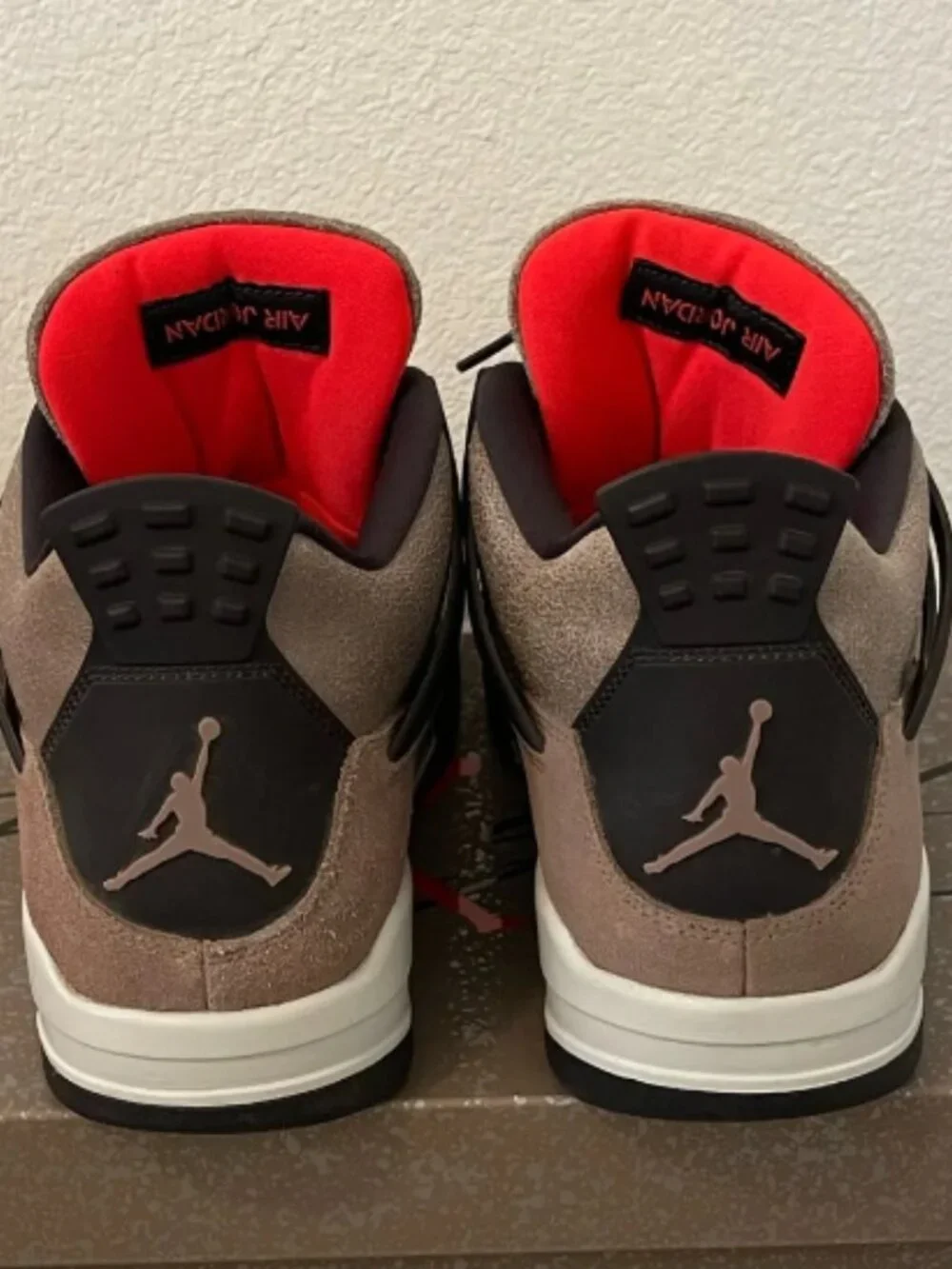 Nike Air Jordan 4 Retro Mid Taupe Haze